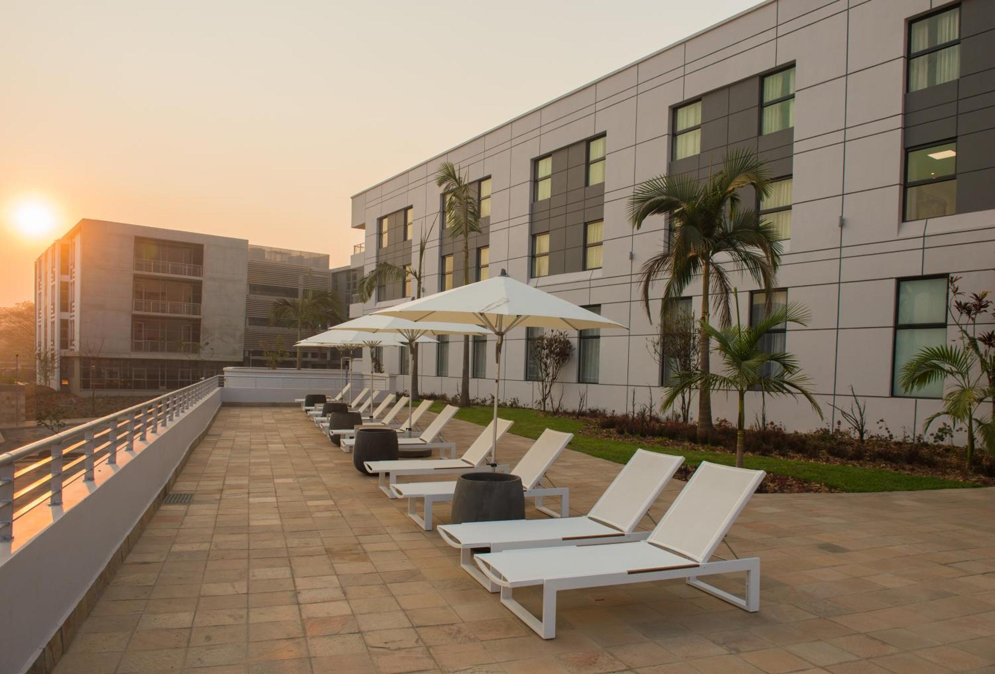 Garden Court Kitwe Hotel Exterior foto